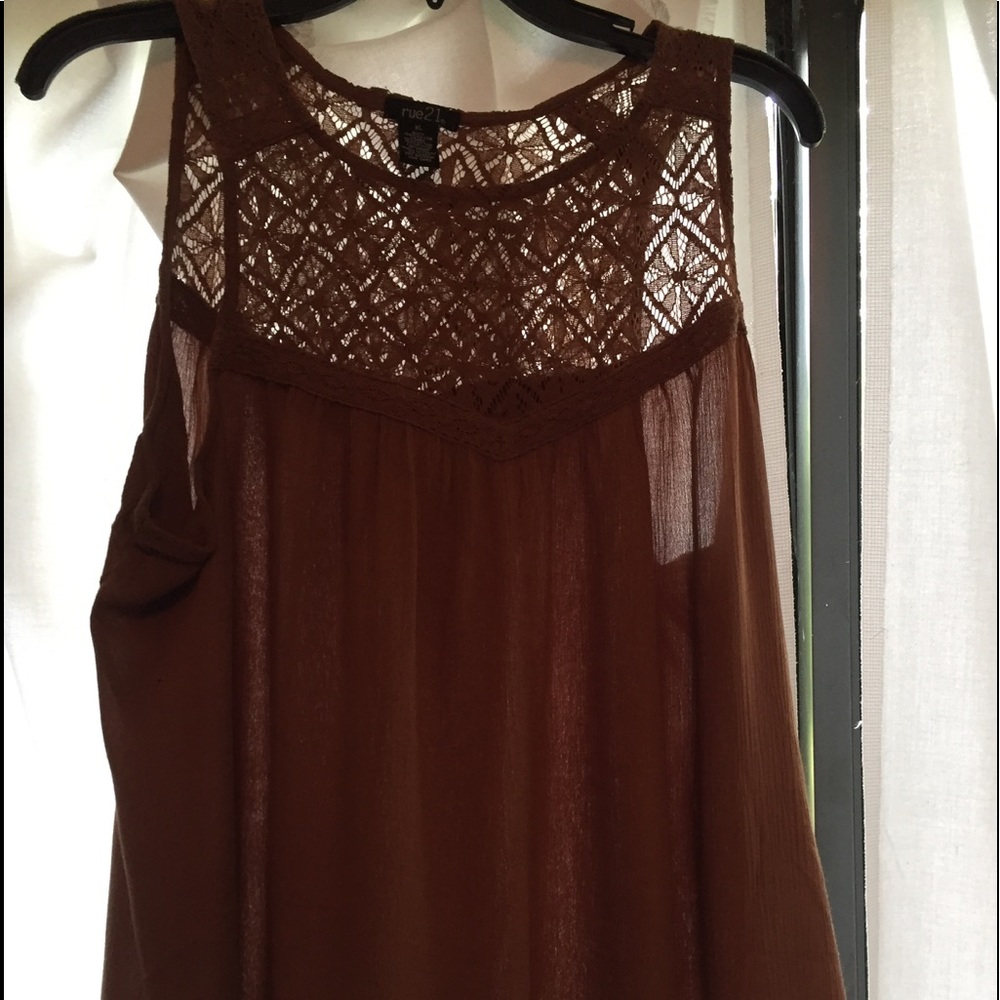 Rue21 brown color earth tone lace shoulder